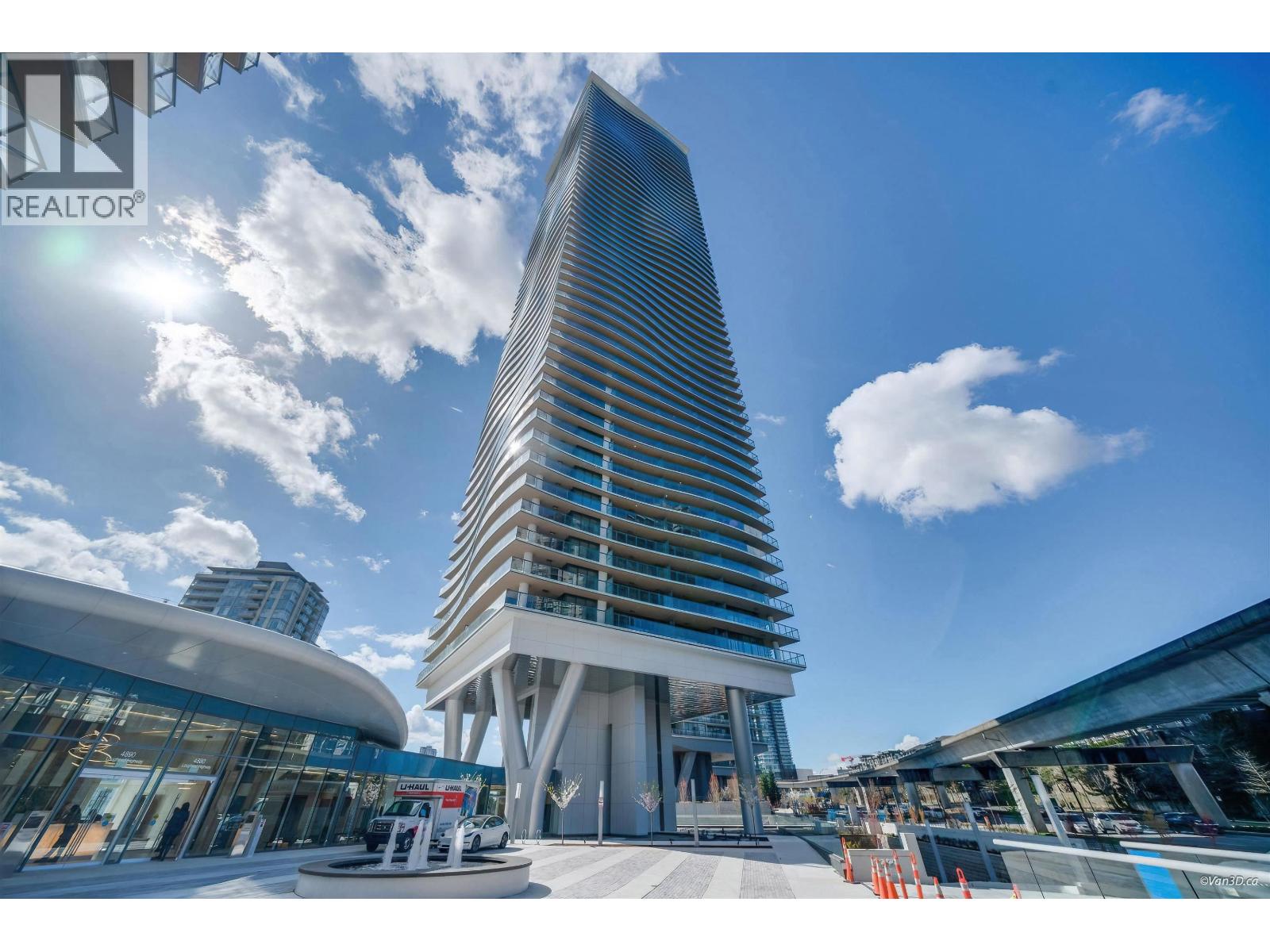 Property image for 810 4880 LOUGHEED HIGHWAY|Burnaby, British Columbia V5C0N1