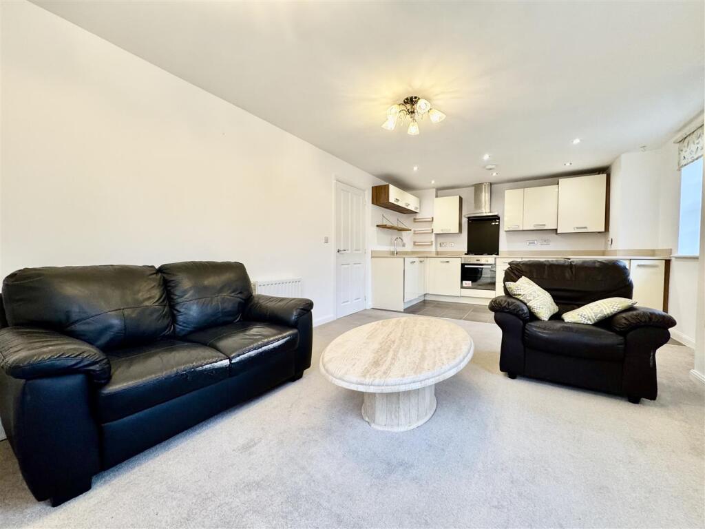 Additional image 5 of Horseshoe Crescent, Birmingham