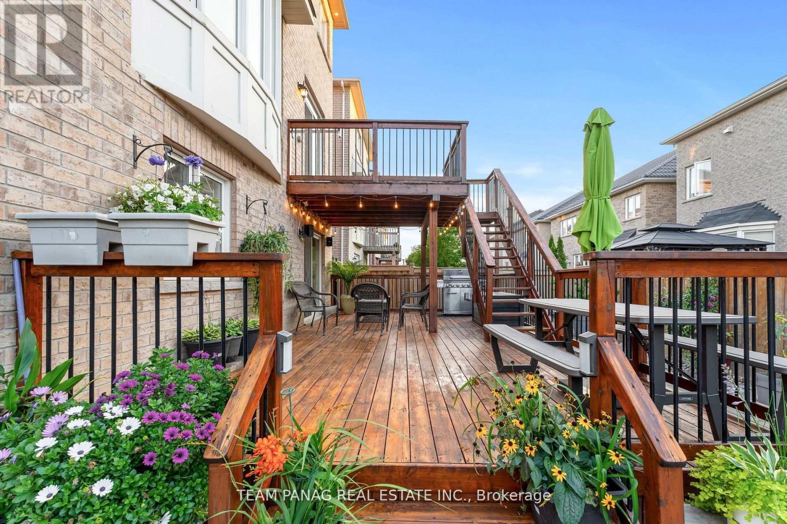 Property image for 22 CEDARSPRINGS WAY|Brampton (Sandringham-Wellington), Ontario L6R0W1