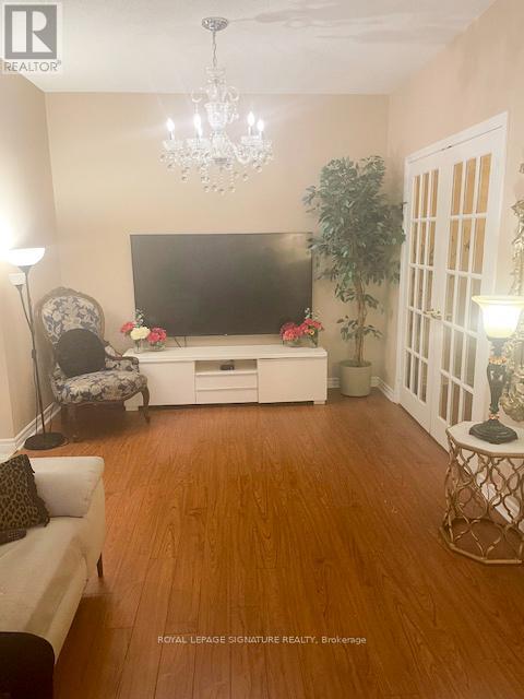 224 - 25 KINGSBRIDGE GARDEN CIRCLE SE|Mississauga (Hurontario), Ontario L5R4B1