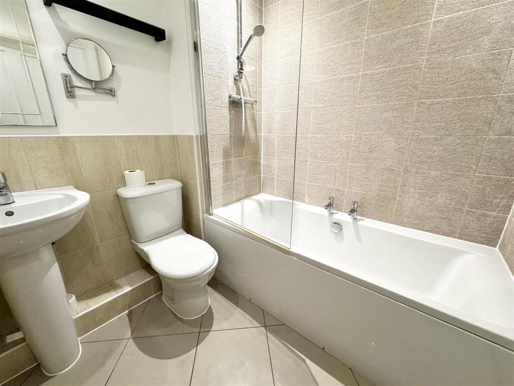 Additional image 10 of Horseshoe Crescent, Birmingham