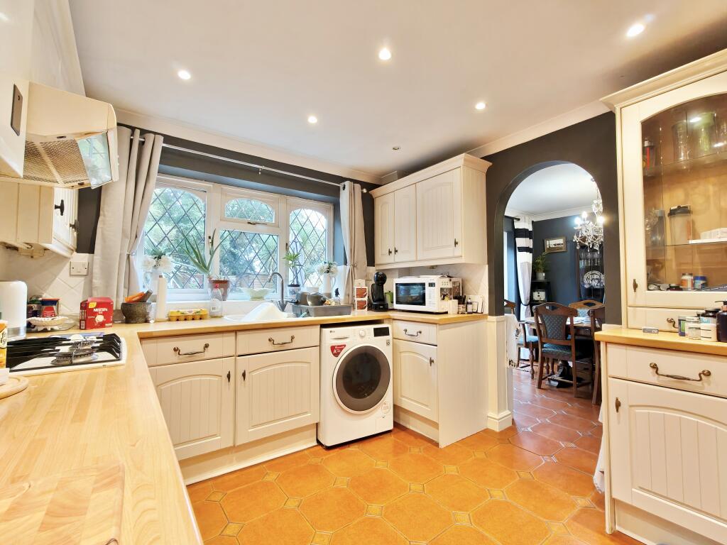 Additional image 9 of Castle Crescent, Castle Bromwich