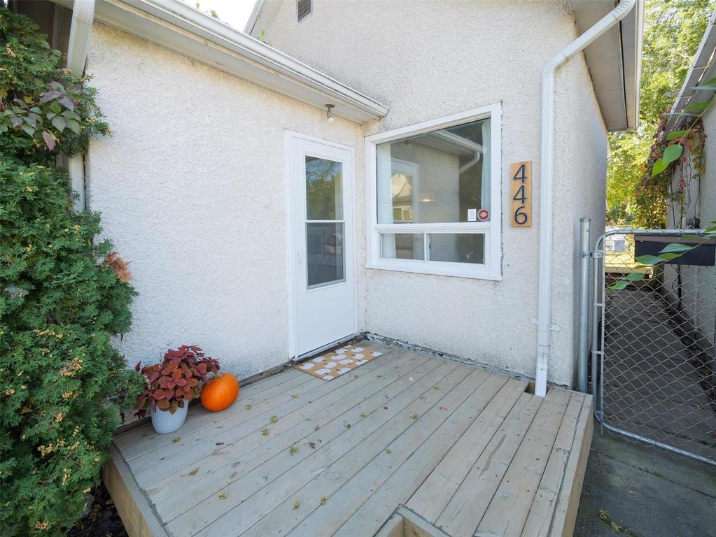 Property image for 446 Martin Avenue W|Winnipeg, Manitoba R2L0C3