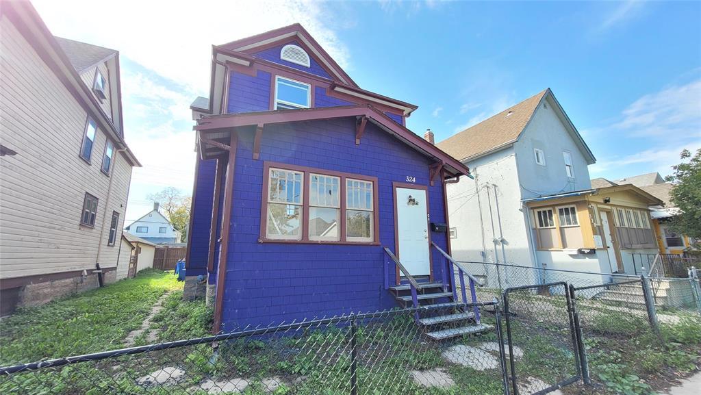 324 Aberdeen Avenue|Winnipeg, Manitoba R2W1V4