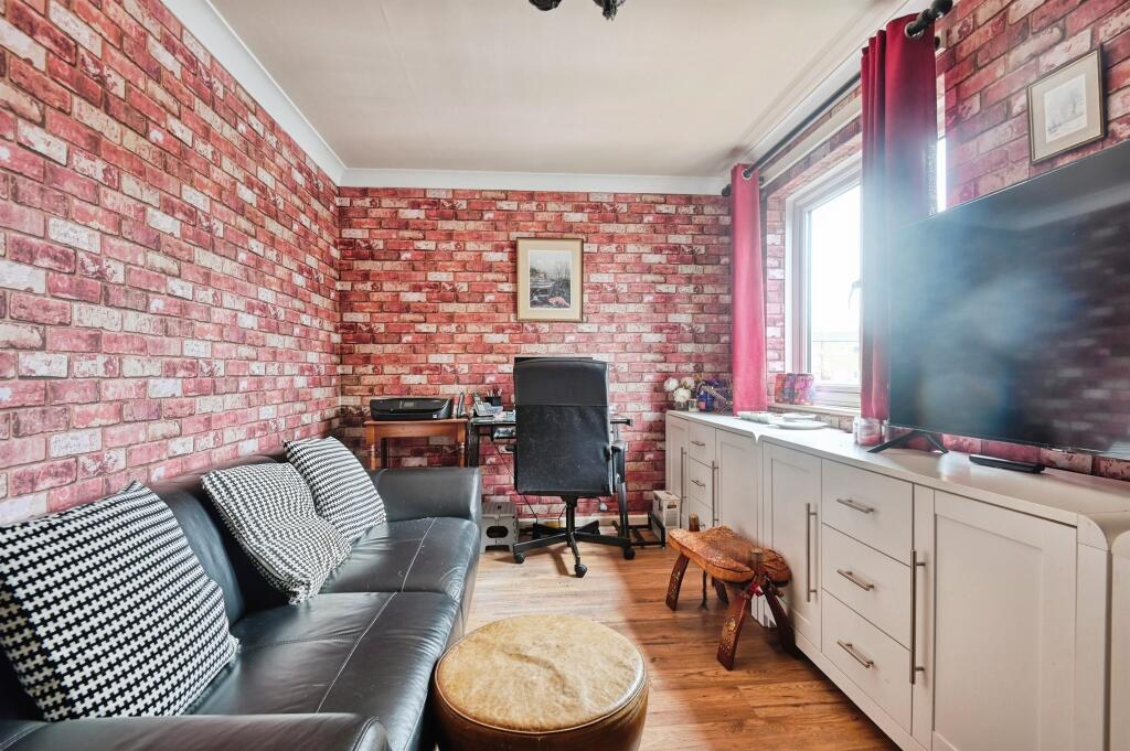 Additional image 5 of Daimler Close, BIRMINGHAM