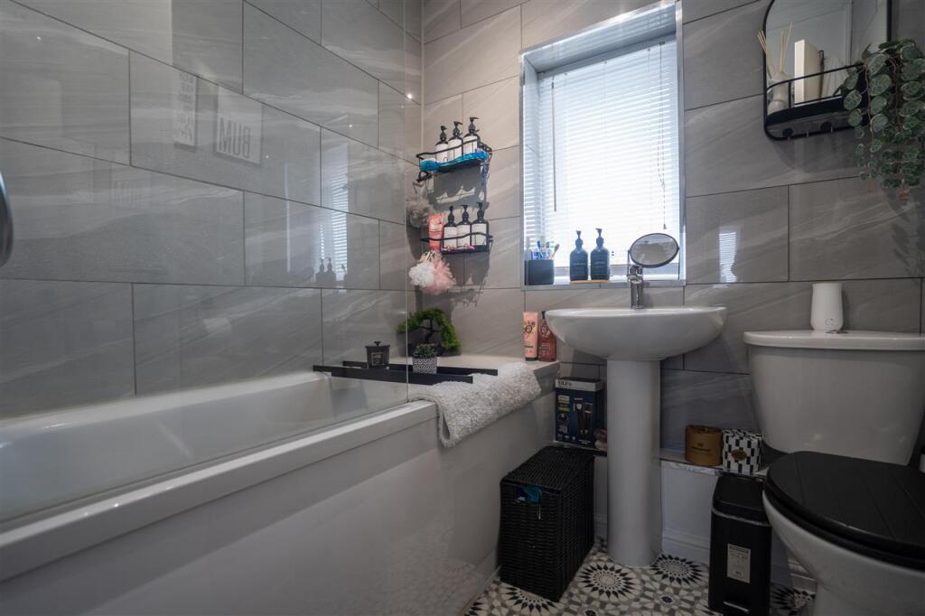 Additional image 12 of Hollington Crescent, Birmingham