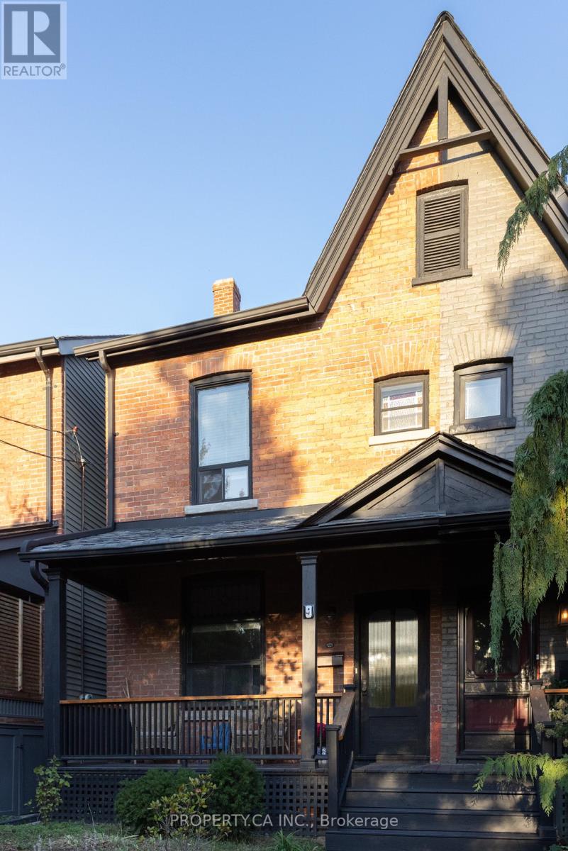 Property image for 9 HOWLAND ROAD|Toronto (North Riverdale), Ontario M4K2Z4