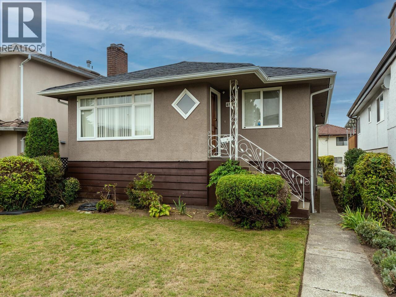 Property image for 6979 GLADSTONE STREET|Vancouver, British Columbia V5P4G4