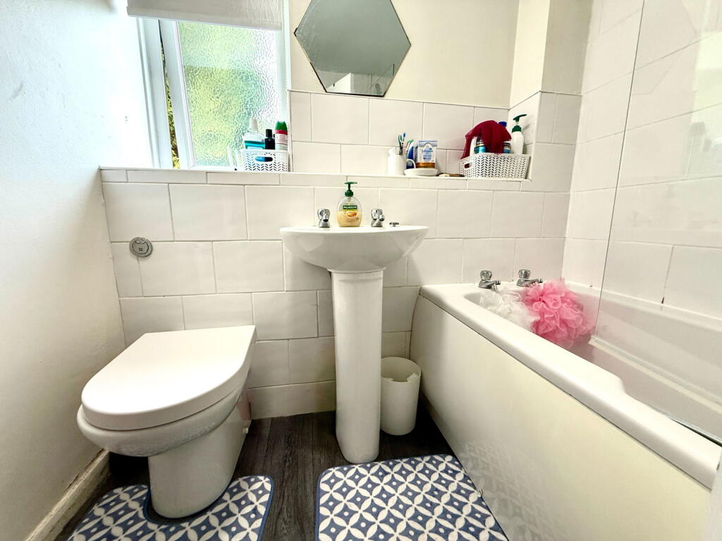 Additional image 8 of Auckland Drive, Smiths Wood