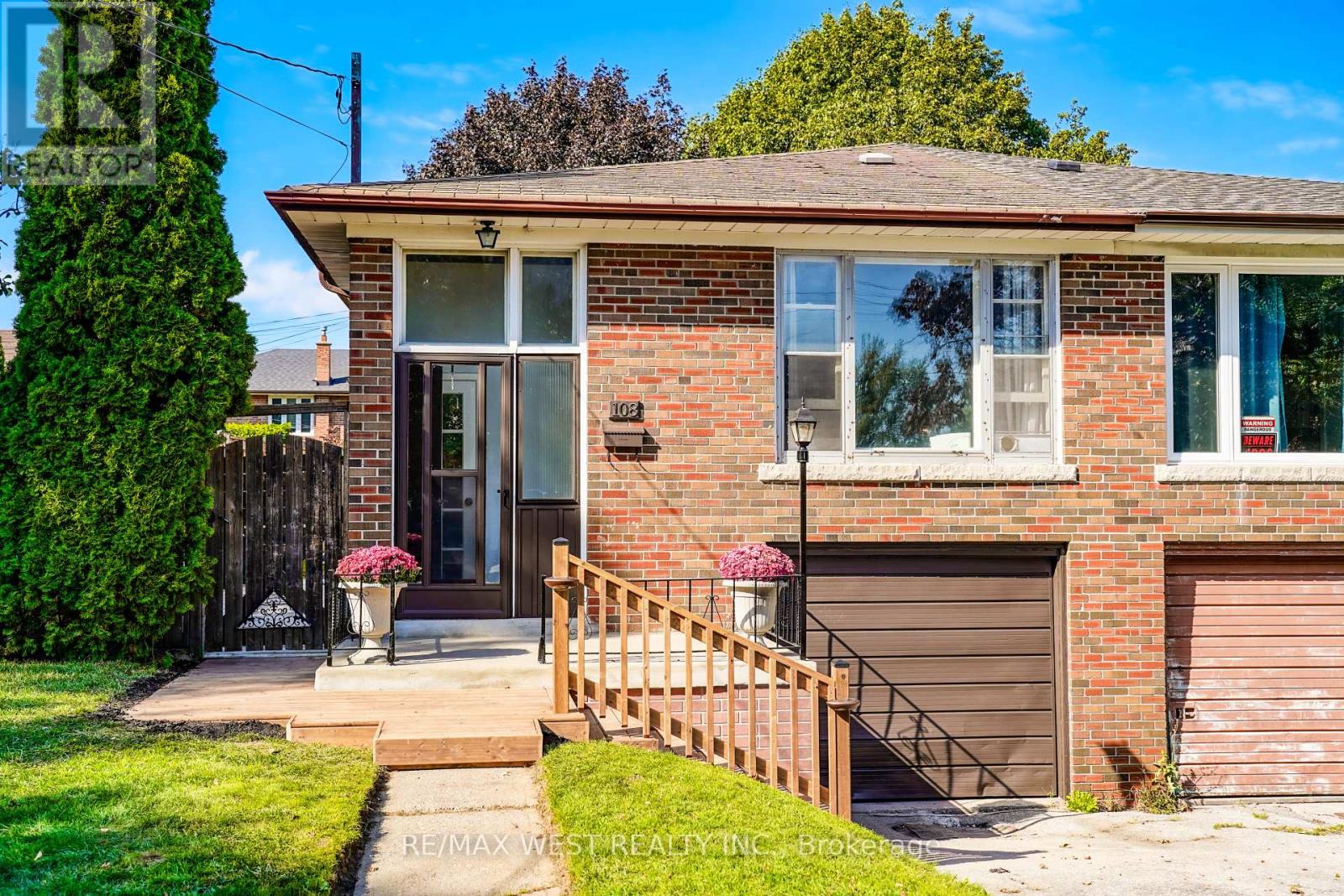 Property image for 108 PANDORA CIRCLE|Toronto (Woburn), Ontario M1H1V9