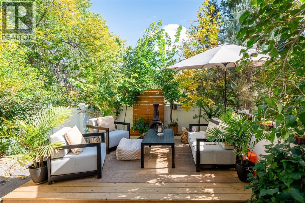 Property image for 396 Brae Glen Crescent SW|Calgary, Alberta T2W1B6