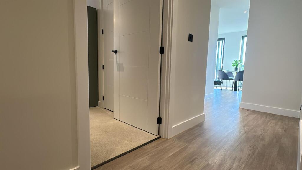 Additional image 9 of Glasswater Locks, Belmont Row, Birmingham