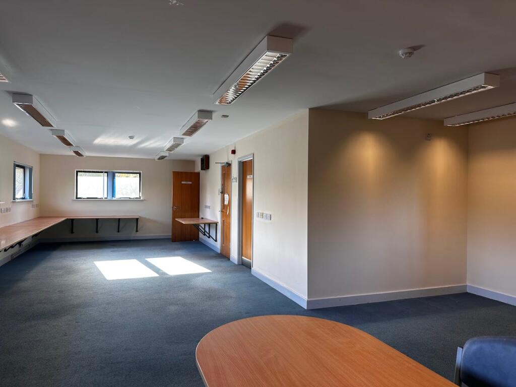 房产图片 8 - 米尔尼医疗中心，121 Weoley Castle Road，伯明翰，B29 5QD