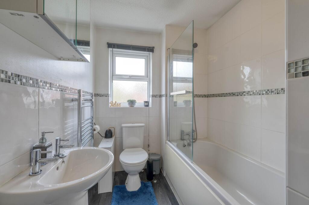 Additional image 10 of Knowle Close, Rednal, B45