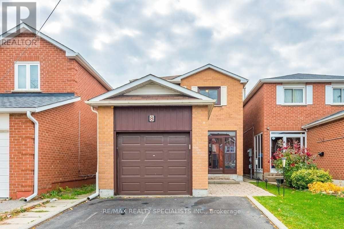 Property image for 8 NEW SEABURY DRIVE|Vaughan (Glen Shields), Ontario L4K2B8