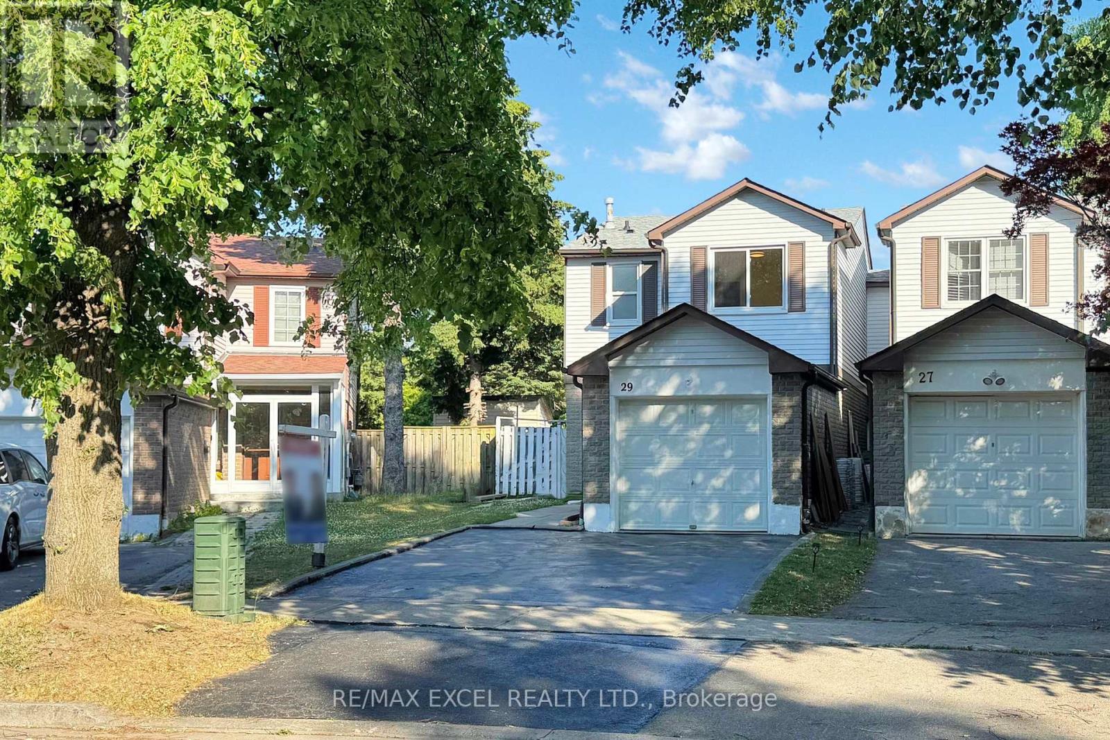 Property image for 29 GREEN SPRING DRIVE|Toronto (Milliken), Ontario M1V2A9