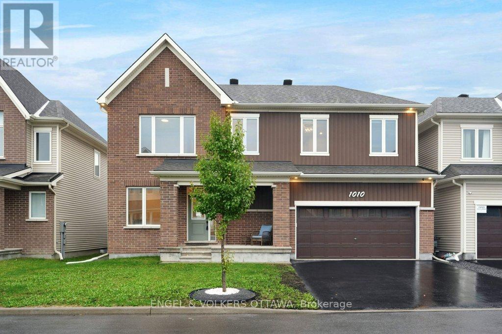 Property image for 1010 CARDEN LANE|Ottawa, Ontario K1W0N3