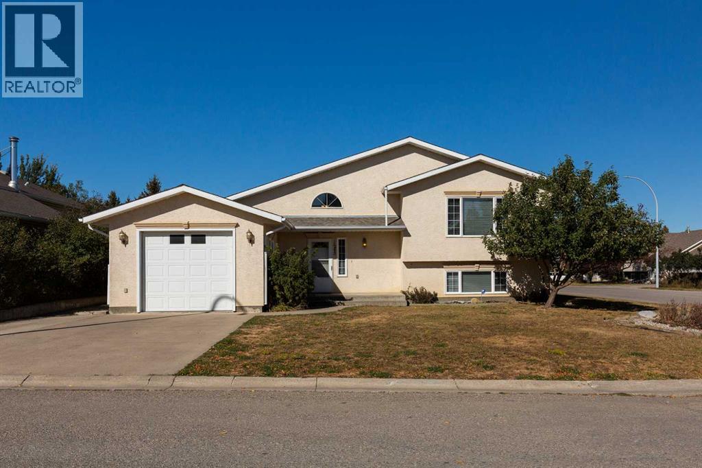 Property image for 1243 Tumblewood Avenue|Pincher Creek, Alberta T0K1W0