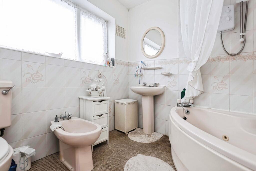 Additional image 18 of Ipswich Crescent, Great Barr, Birmingham, B42