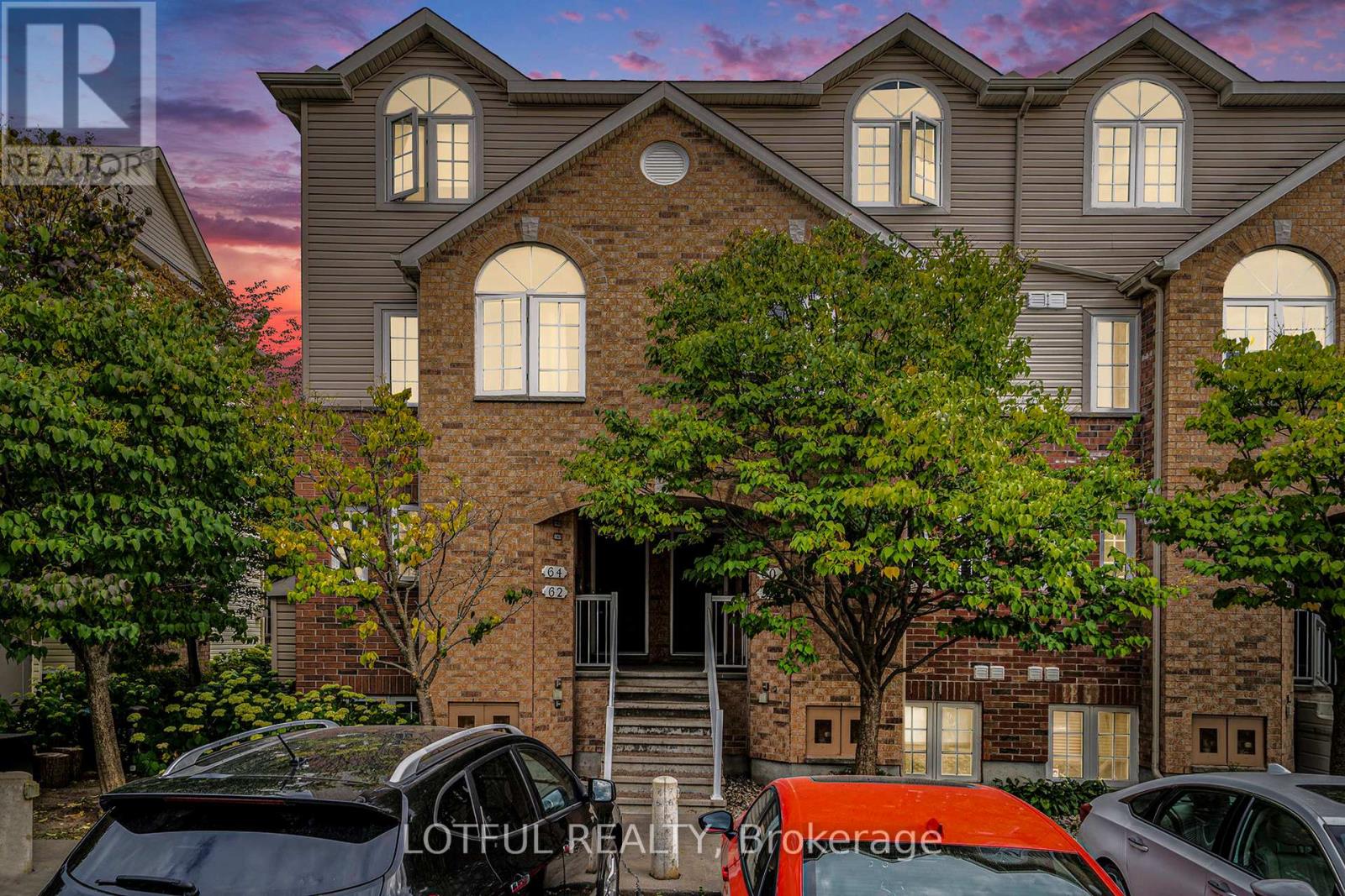 58 STEELE PARK PRIVATE|Ottawa, Ontario K1J0J2