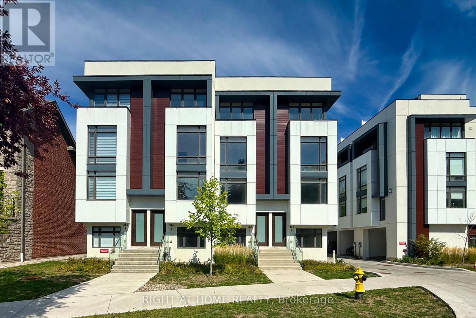 Property image for 36B CHURCHILL AVENUE|Toronto (Willowdale West), Ontario M2N0L5