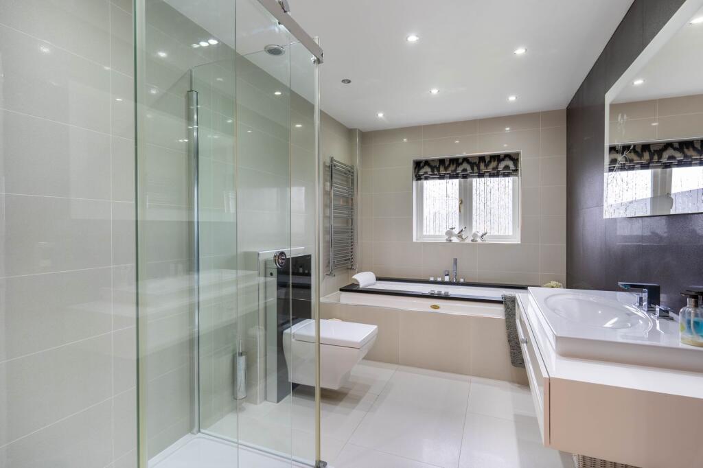 Additional image 24 of Greenhurst Drive, Barnt Green, B45