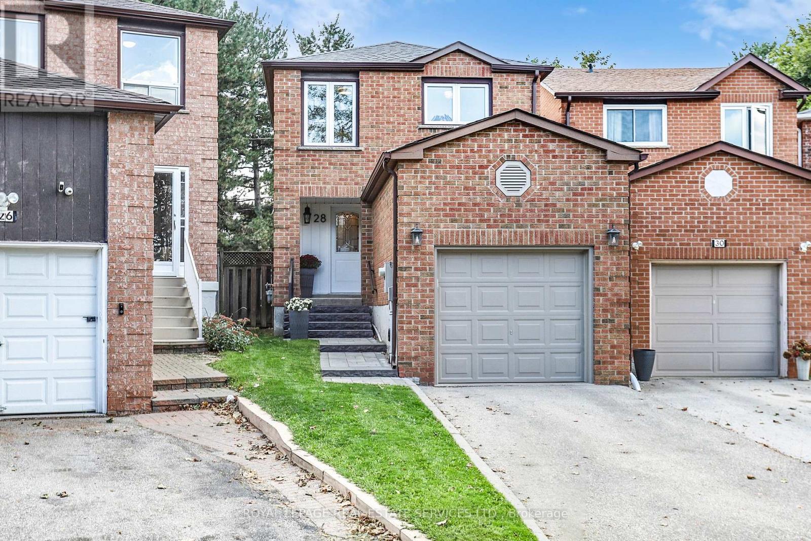 Property image for 28 REJANE CRESCENT|Vaughan (Crestwood-Springfarm-Yorkhill), Ontario L4J5A1