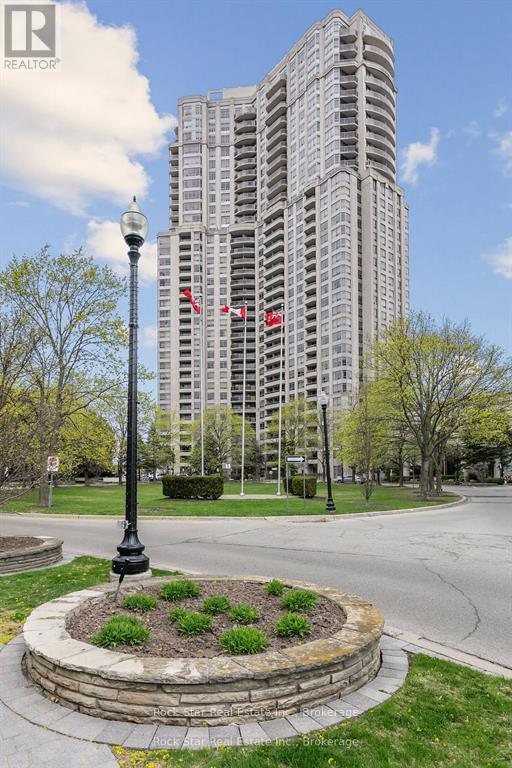 Property image for 408 - 35 KINGSBRIDGE GARDEN CIRCLE|Mississauga (Hurontario), Ontario L5R3Z5