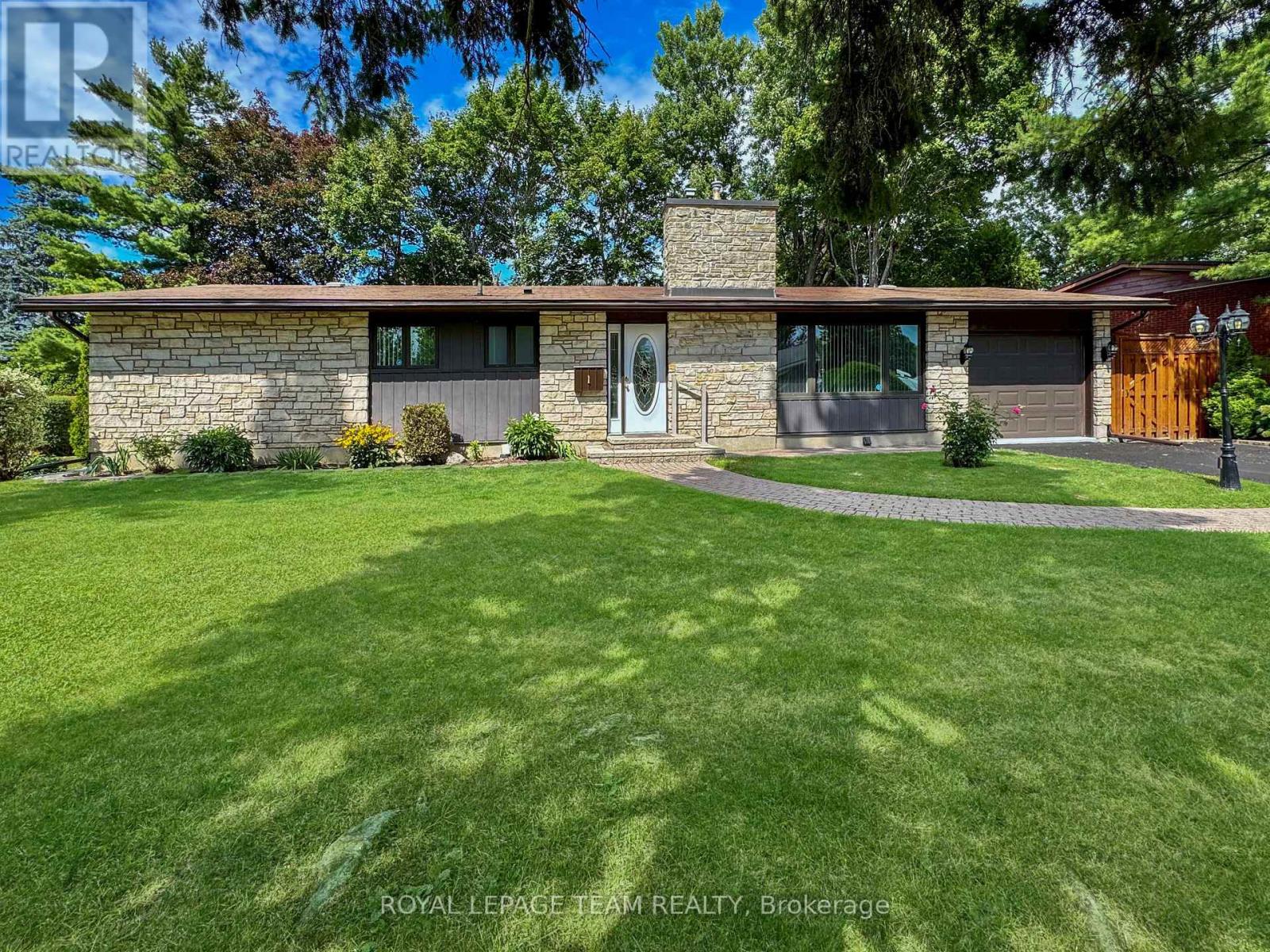 Property image for 1 STILLWATER DRIVE|Ottawa, Ontario K2H5J9