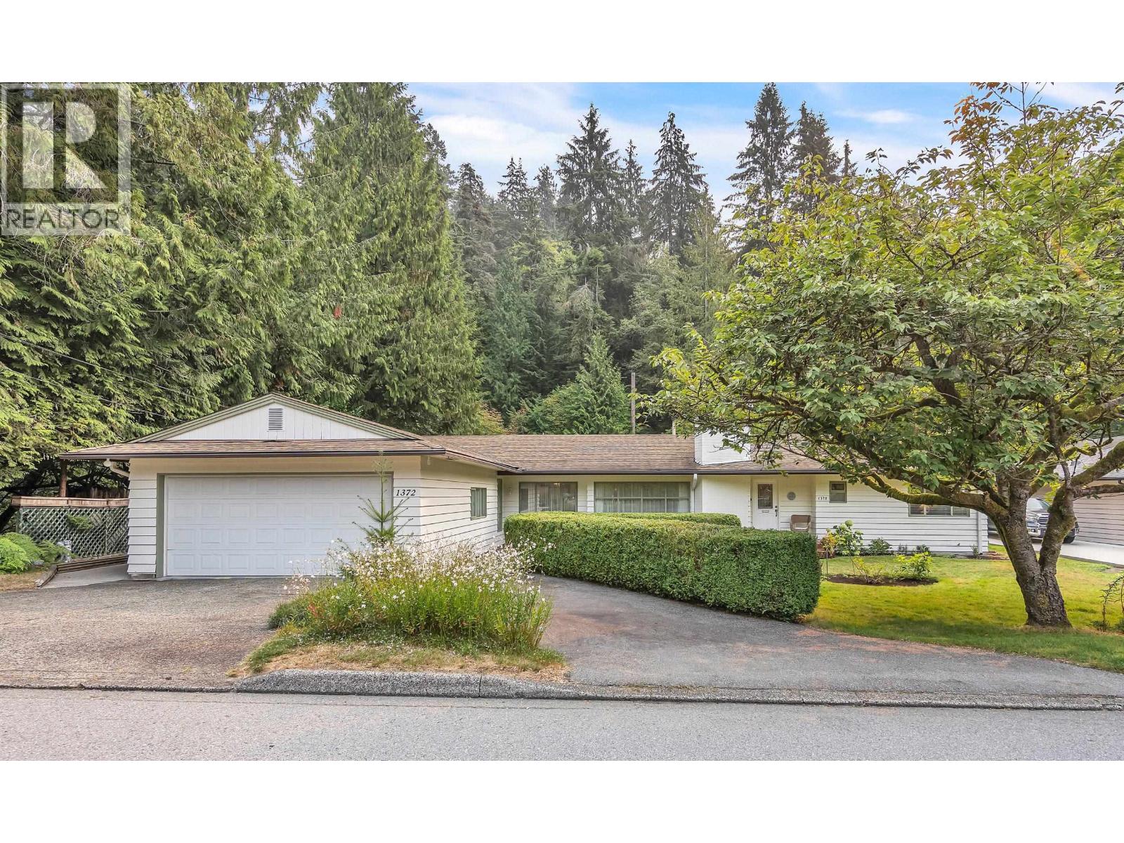 Property image for 1372 RIVERSIDE DRIVE|North Vancouver, British Columbia V7H1V5