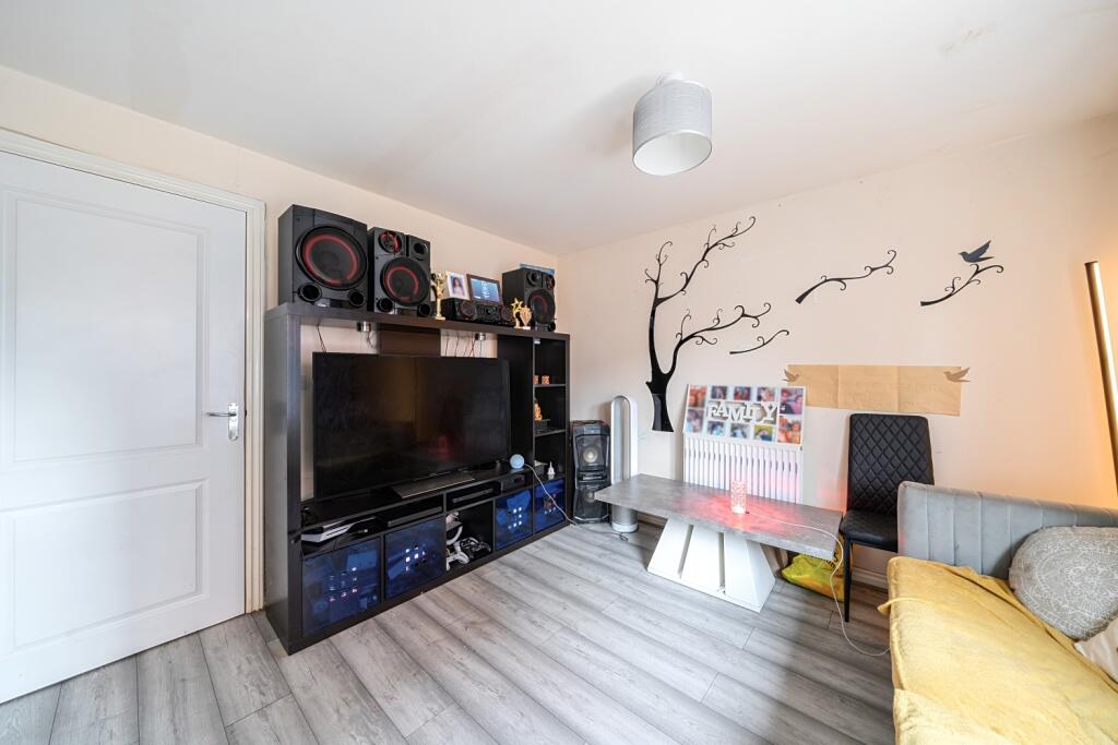 Additional image 5 of 157 Shard End Crescent, Birmingham, West Midlands