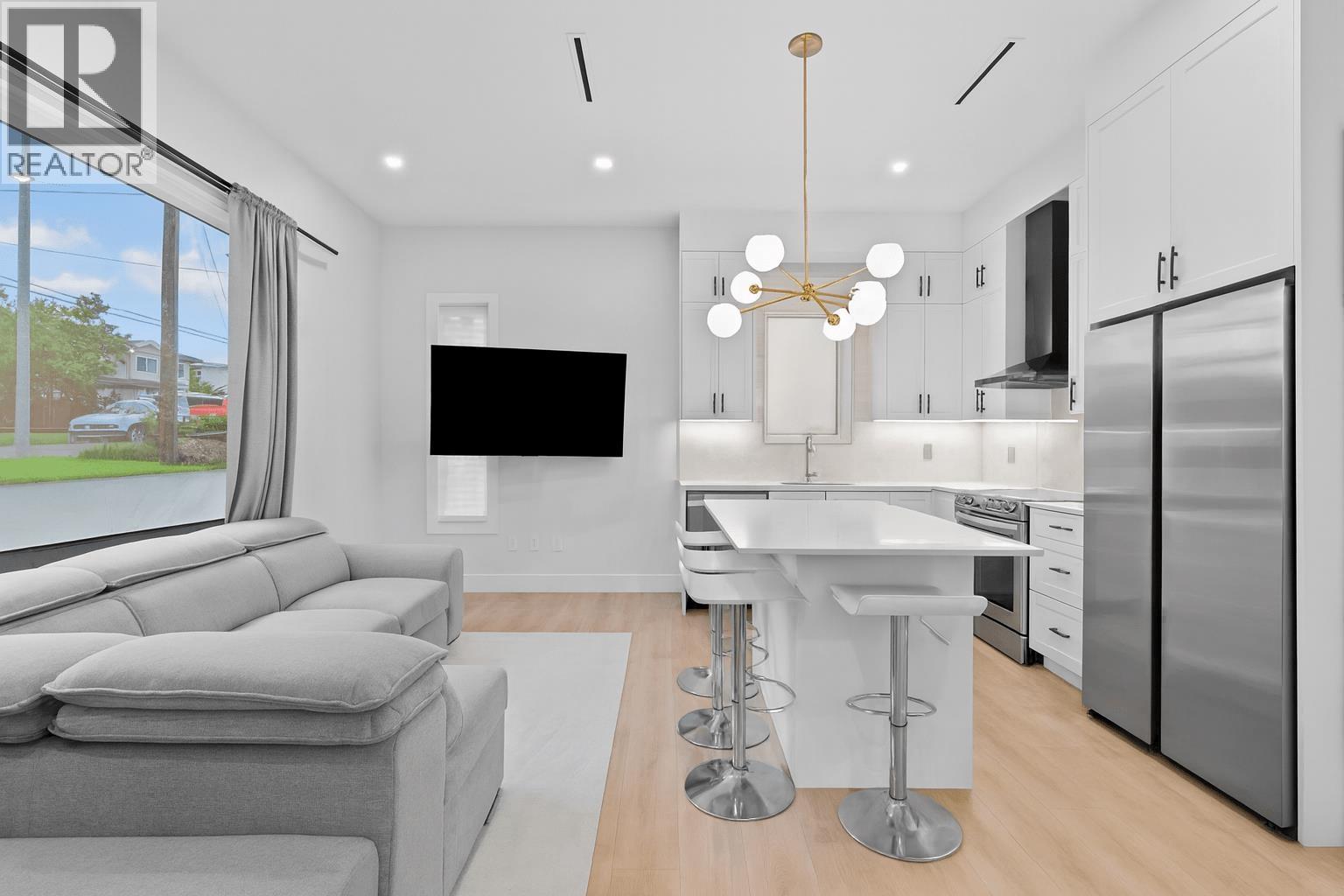 5499 MANOR STREET|Burnaby, British Columbia V5G1B6