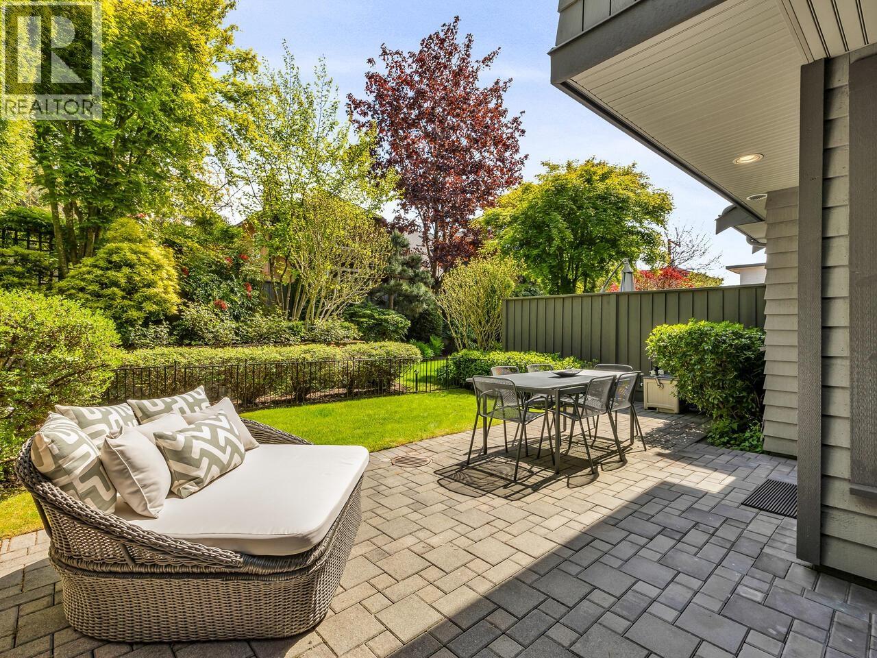 Property image for 1664 ST.GEORGES AVENUE|North Vancouver, British Columbia V7L3J7