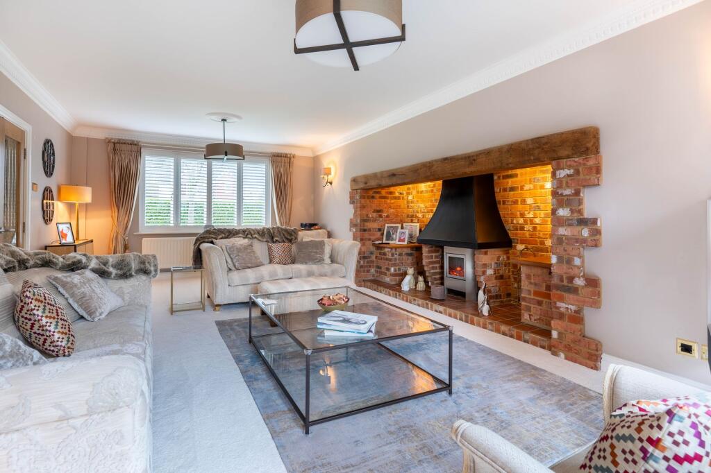 Additional image 4 of Greenhurst Drive, Barnt Green, B45