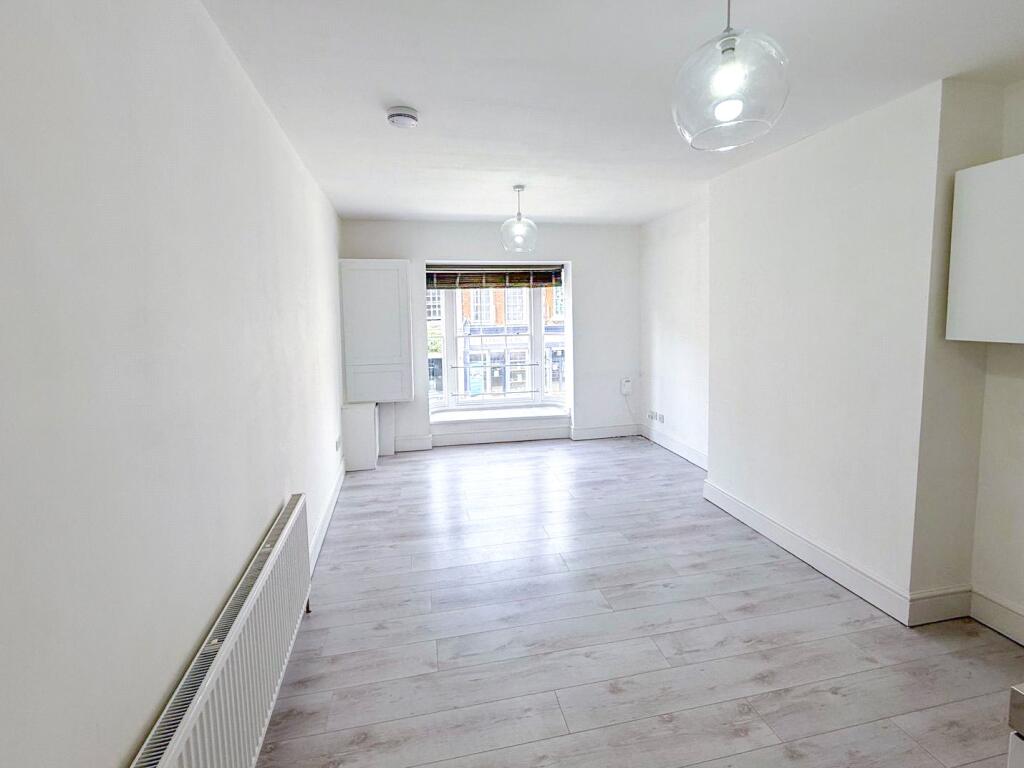 Additional image 4 of High Street, Bromsgrove, Worcestershire, B61