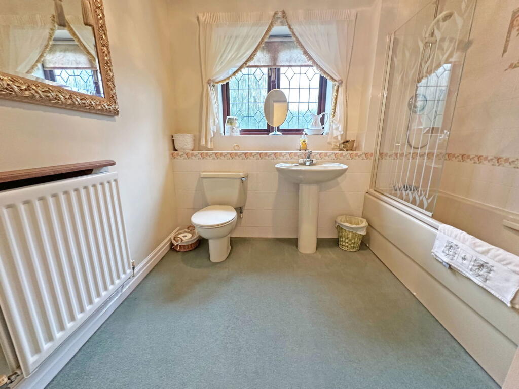 Additional image 10 of Houndsfield Lane, Wythall, B47 6LX