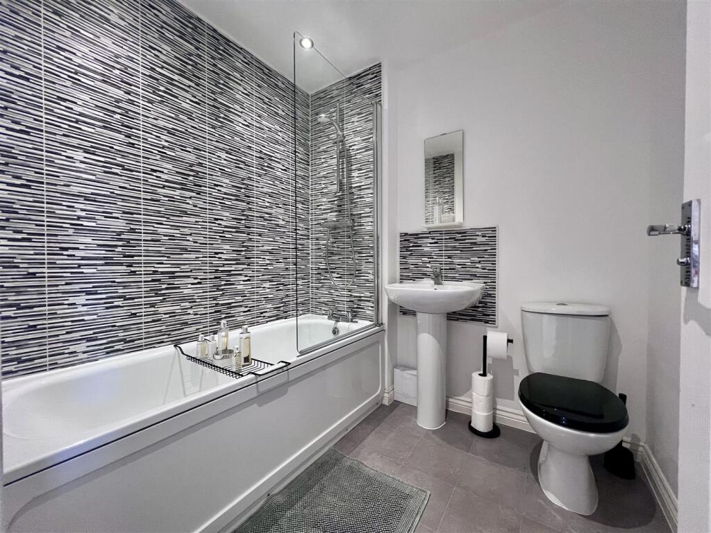 Additional image 21 of Oak Place, Bidford-On-Avon, Alcester