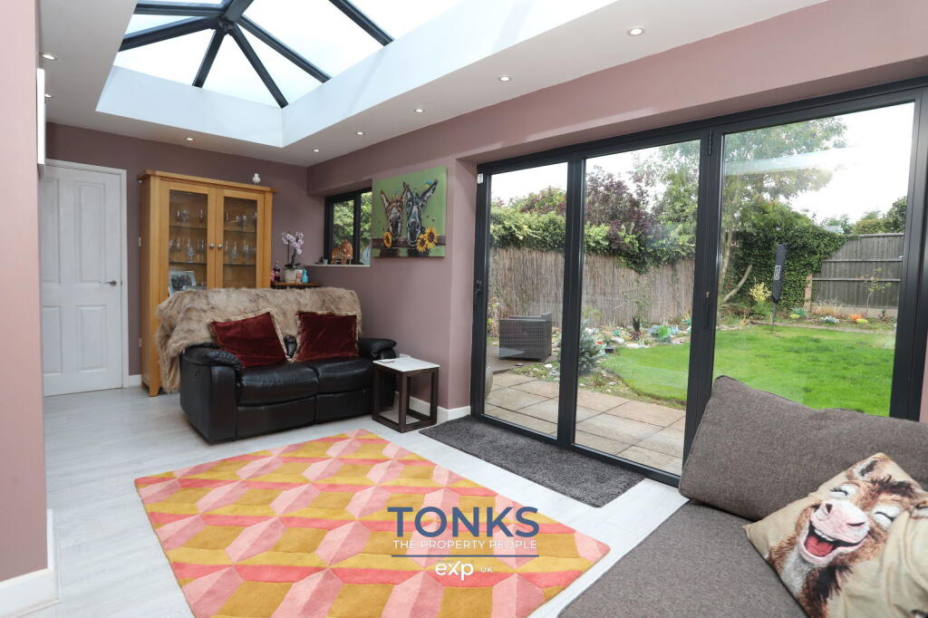 Additional image 4 of Cherry Orchard Avenue, Halesowen, B63 3RY