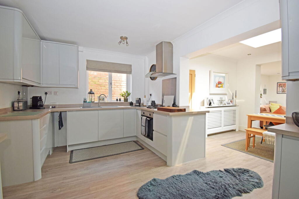 Additional image 5 of 18 Stourbridge Road, Fairfield, Worcestershire, B61 9LS