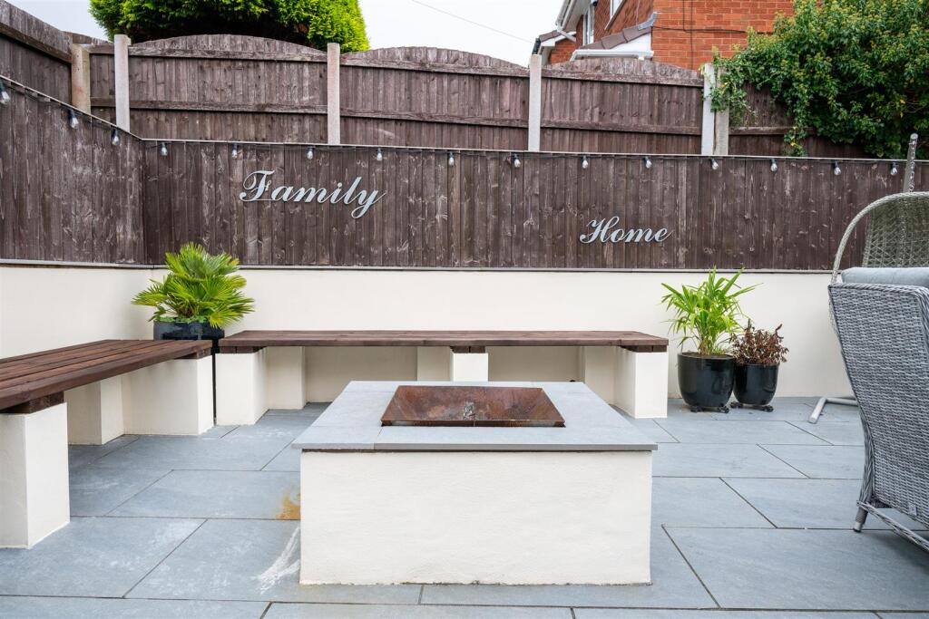 Additional image 28 of County Park Avenue, Halesowen