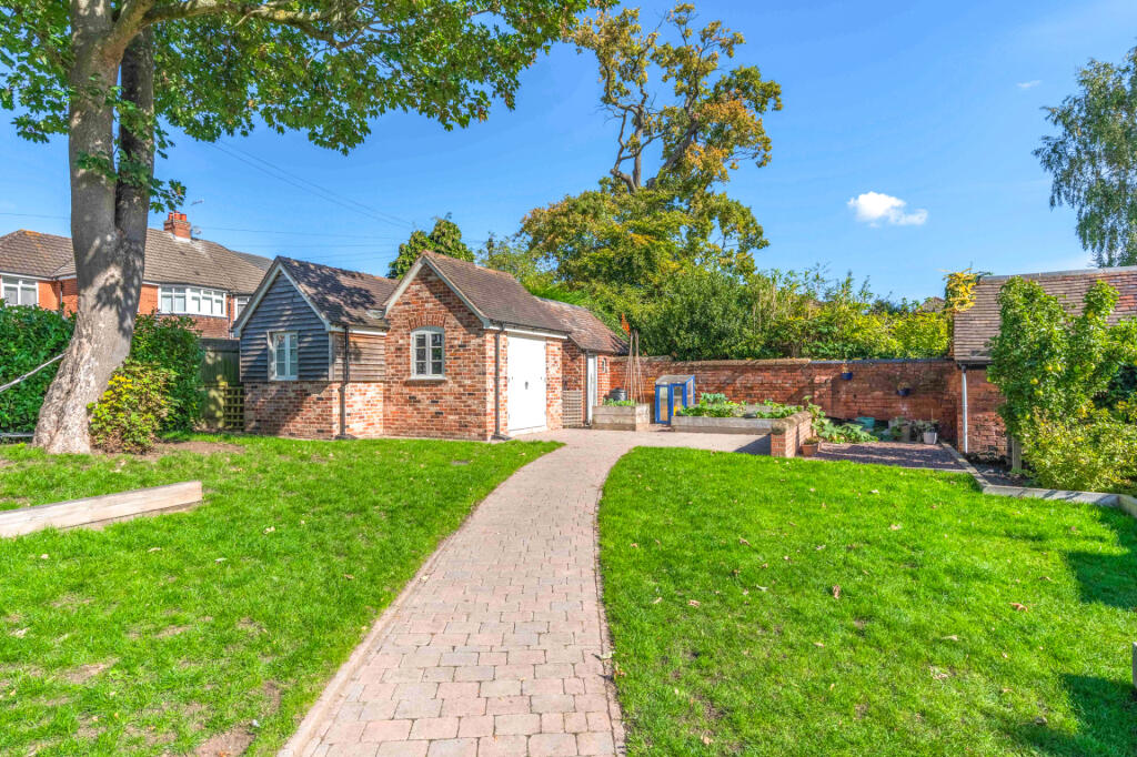 Additional image 32 of Willow Road, Bromsgrove