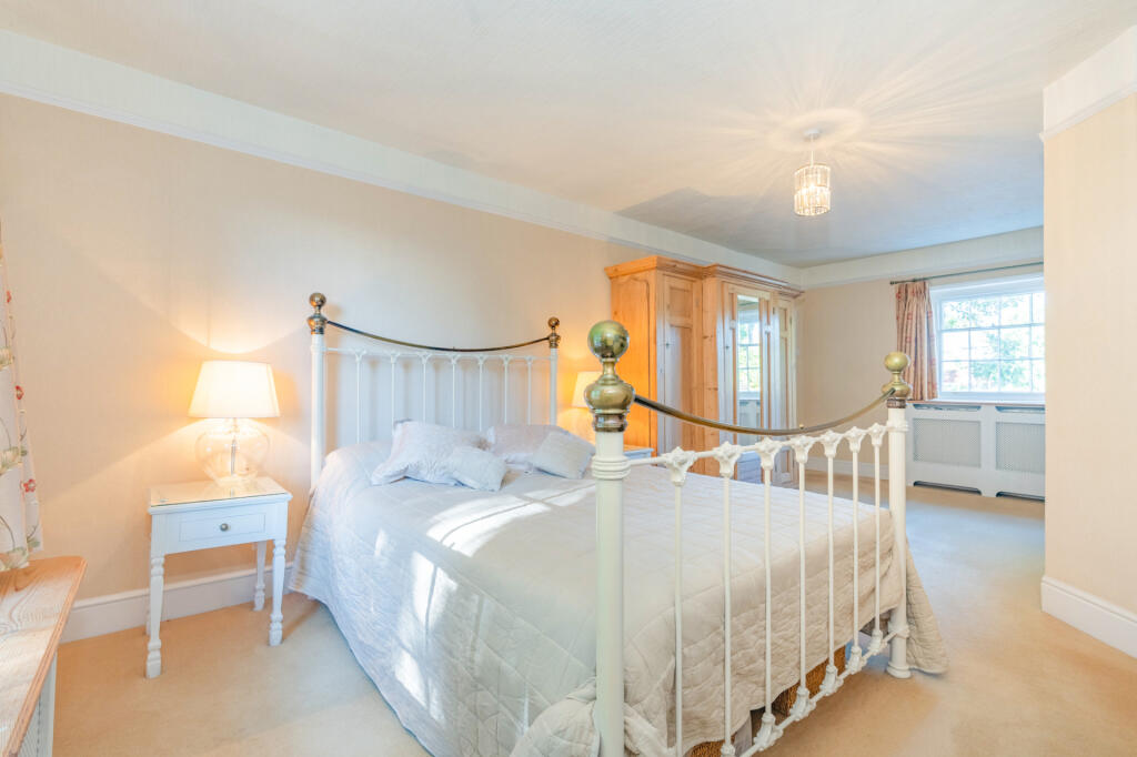 Additional image 18 of Willow Road, Bromsgrove