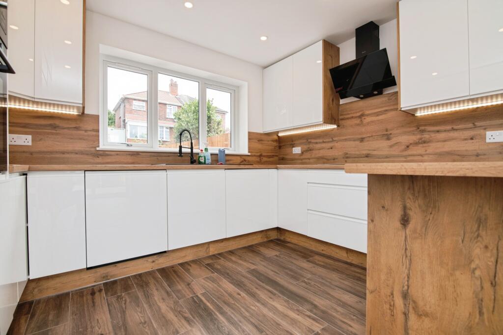 Additional image 3 of Beecher Road East, Halesowen, B63