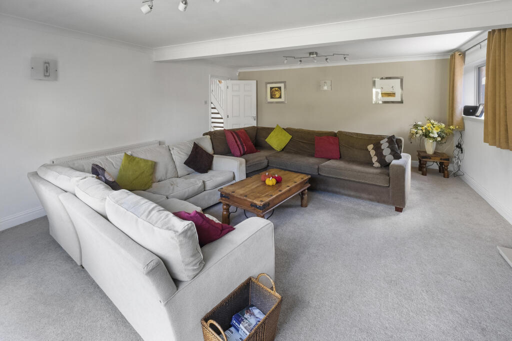 Additional image 10 of Hanbury Road, Stoke Heath, Bromsgrove B60 4LR