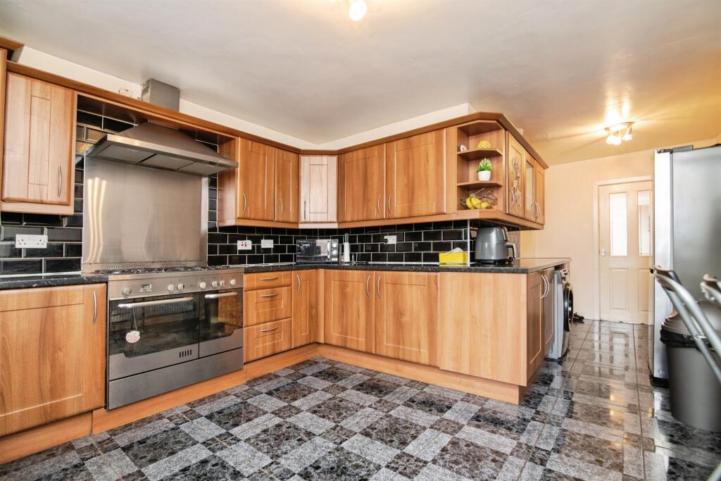 Additional image 4 of Hugh Road, Smethwick