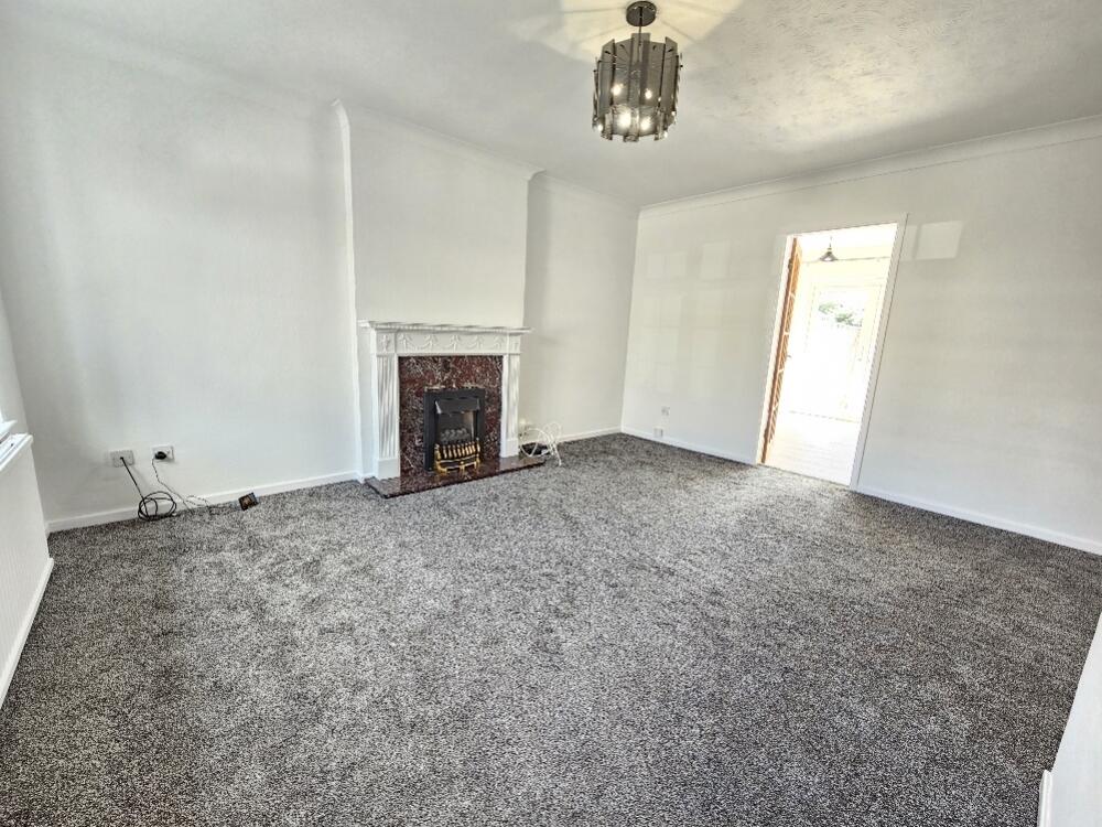 Additional image 5 of County Park Avenue, Halesowen, Birmingham B62 8SU