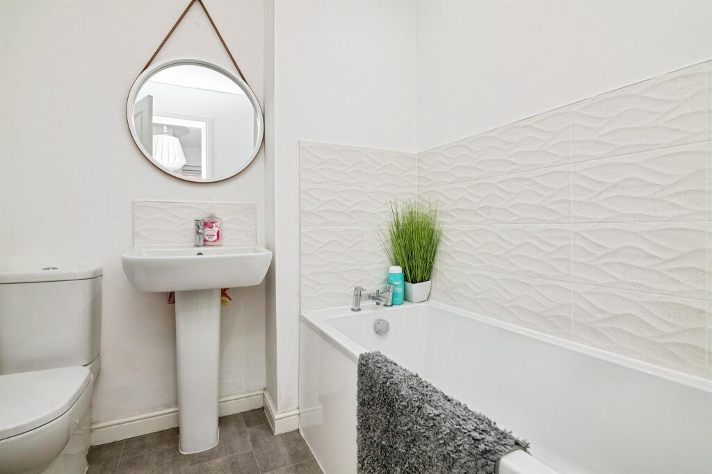 Additional image 9 of Argyll Way, SMETHWICK