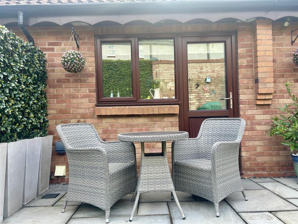 Additional image 19 of Linden Glade, Stourbridge Road, Halesowen