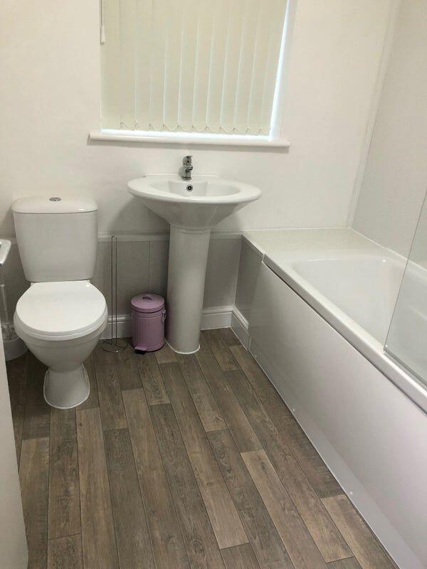 Additional image 5 of Room 4