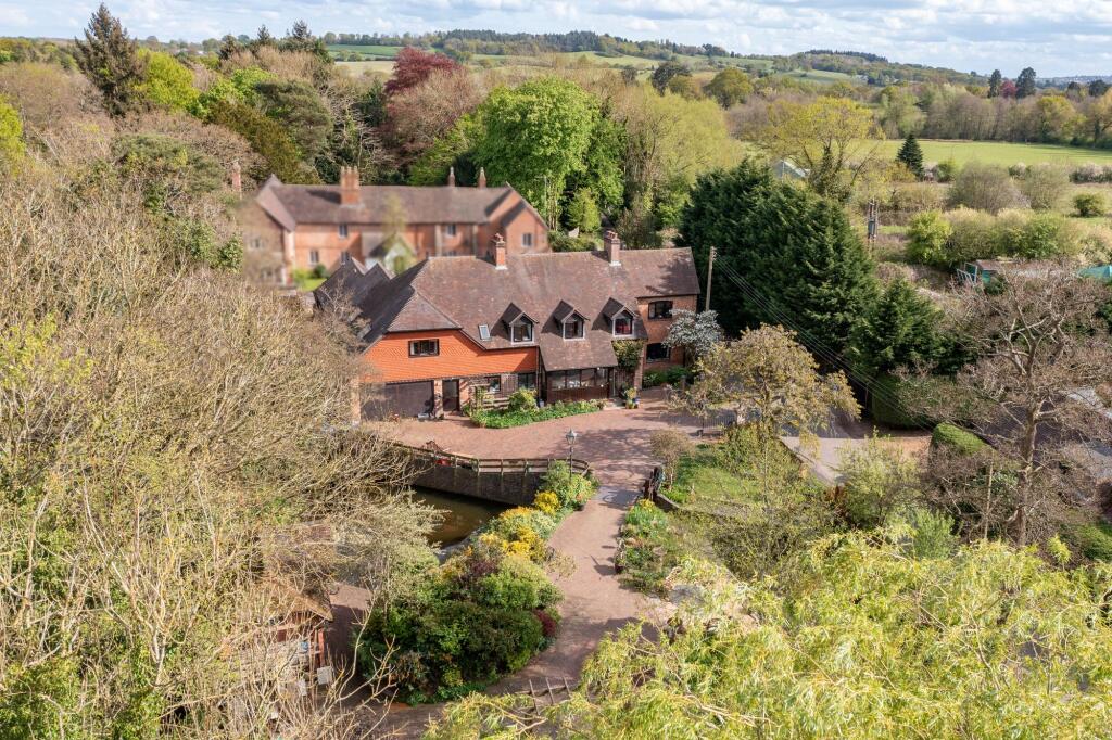 Additional image 54 of Old Rectory Lane, Alvechurch, B48